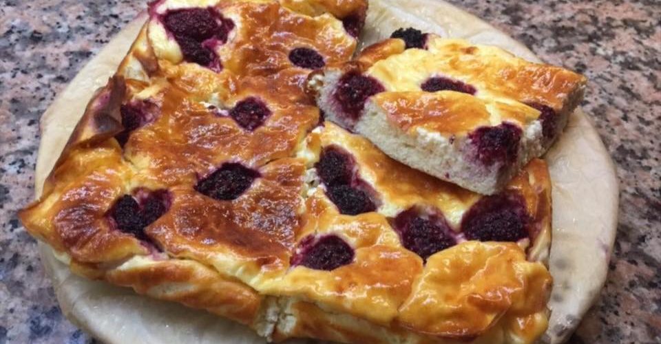 Saftiger Käsekuchen mit Brombeeren - Lowcarbies